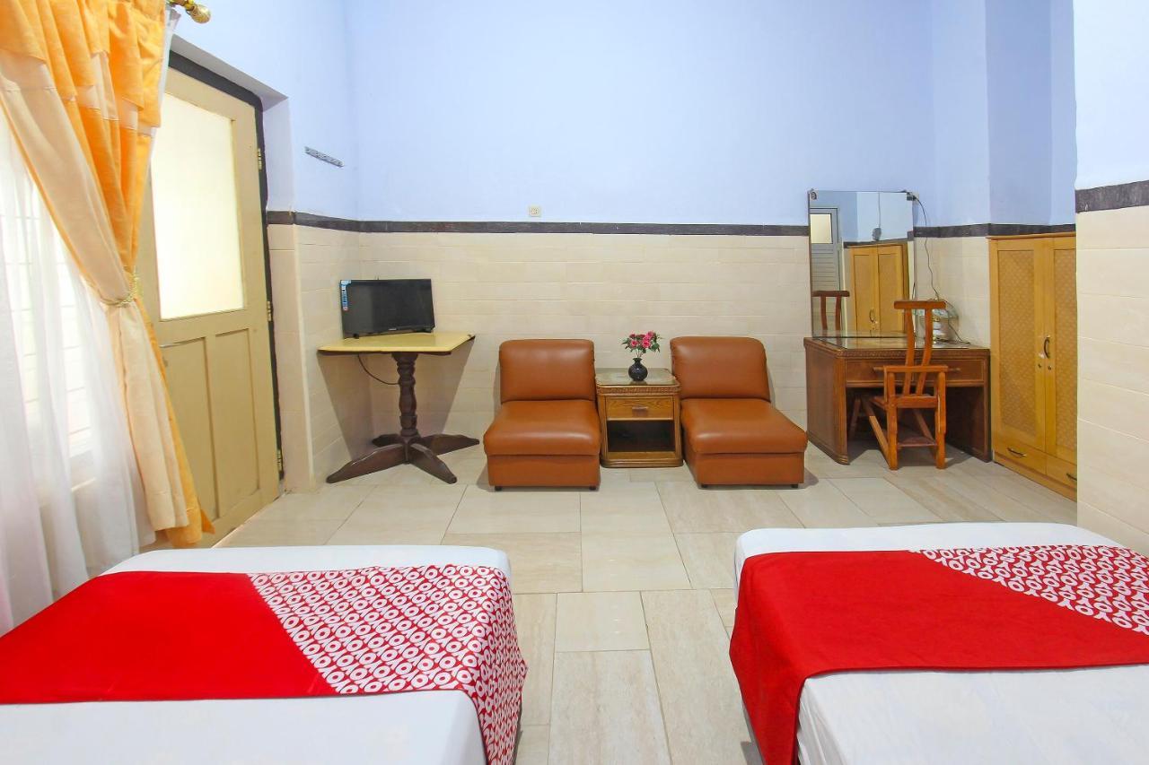 Oyo 91516 Wisata Hotel Mataram Exteriér fotografie